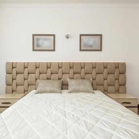 Hotel Krone A Family Hotel Near Igi Airport Delhi New Delhi Luaran gambar