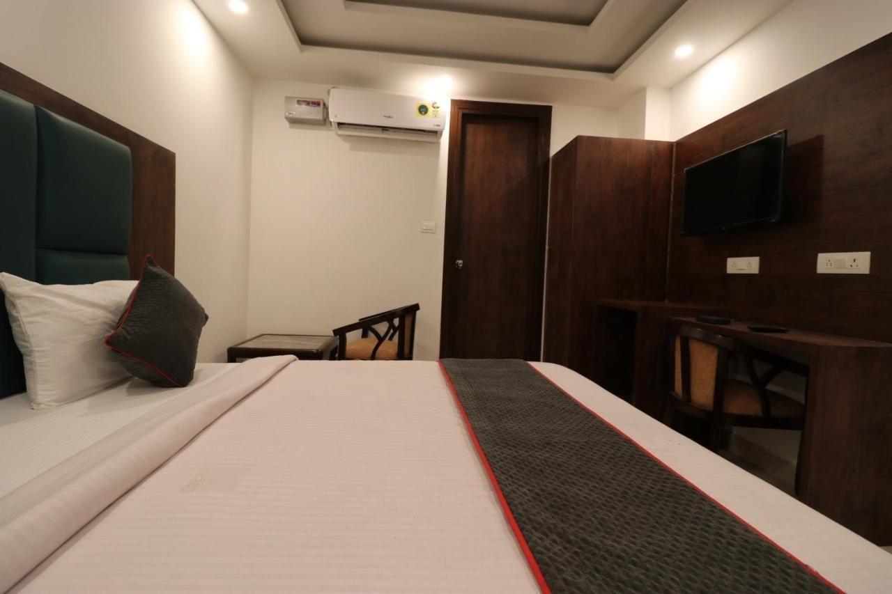 Hotel Krone A Family Hotel Near Igi Airport Delhi New Delhi Luaran gambar