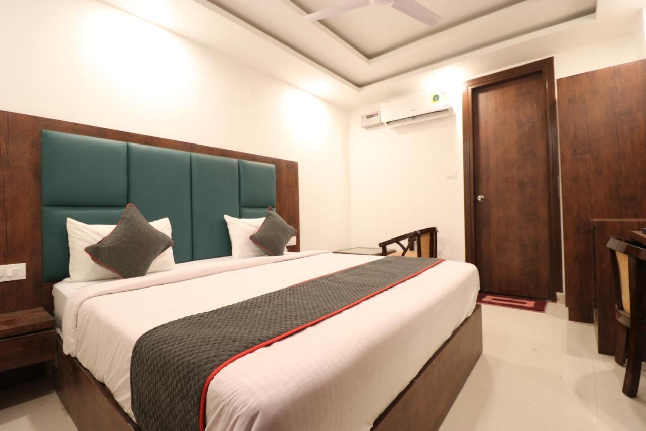 Hotel Krone A Family Hotel Near Igi Airport Delhi New Delhi Luaran gambar